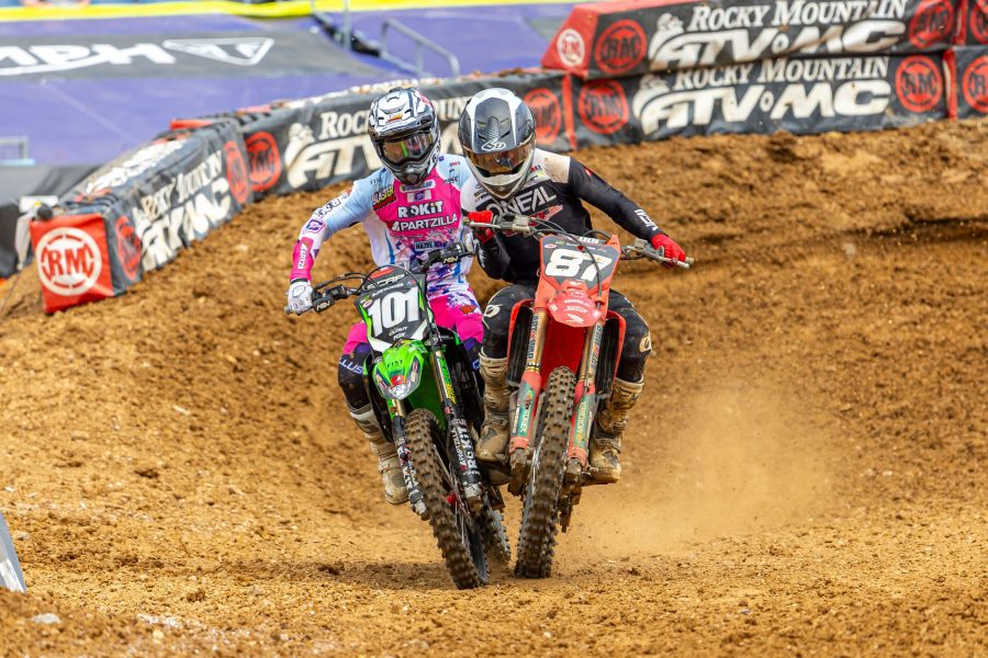 SUPERCROSS FEATURE-3